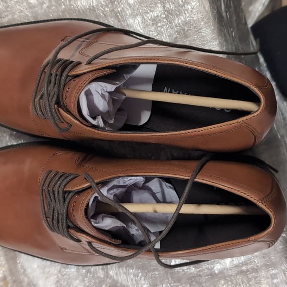 Cole Haan Men's Modern Essential British Tan - Picture 5 of 10